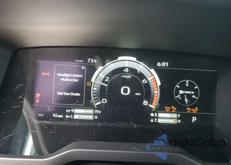 2025 Toyota Tundra Crewmax Limited z USA, uszkodzony, nr VIN 5TFJA5DBXSX274391